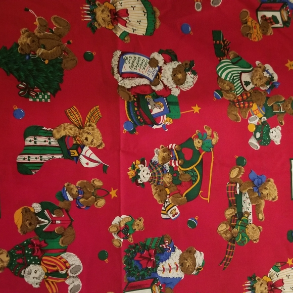 2 yards  Christmas  fabric - Picture 1 of 7